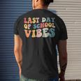 Retro Last Day Of School Vibes Summer Teacher Goodbye School Men's T-shirt Back Print Gifts for Him