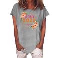 Retired 2022 Funny Retirement Cute Pink Flowers For Women Women's Loosen Crew Neck Short Sleeve T-Shirt Green