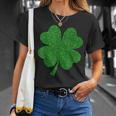 Happy Clover St Patricks Day Irish Shamrock St Pattys Day T-shirt Gifts for Her