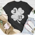 Vintage 317 Irish Clover Tshirt Unisex T-Shirt Unique Gifts