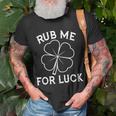 Rub Me For Luck Shamrock St Pattys Day T-shirt Gifts for Old Men
